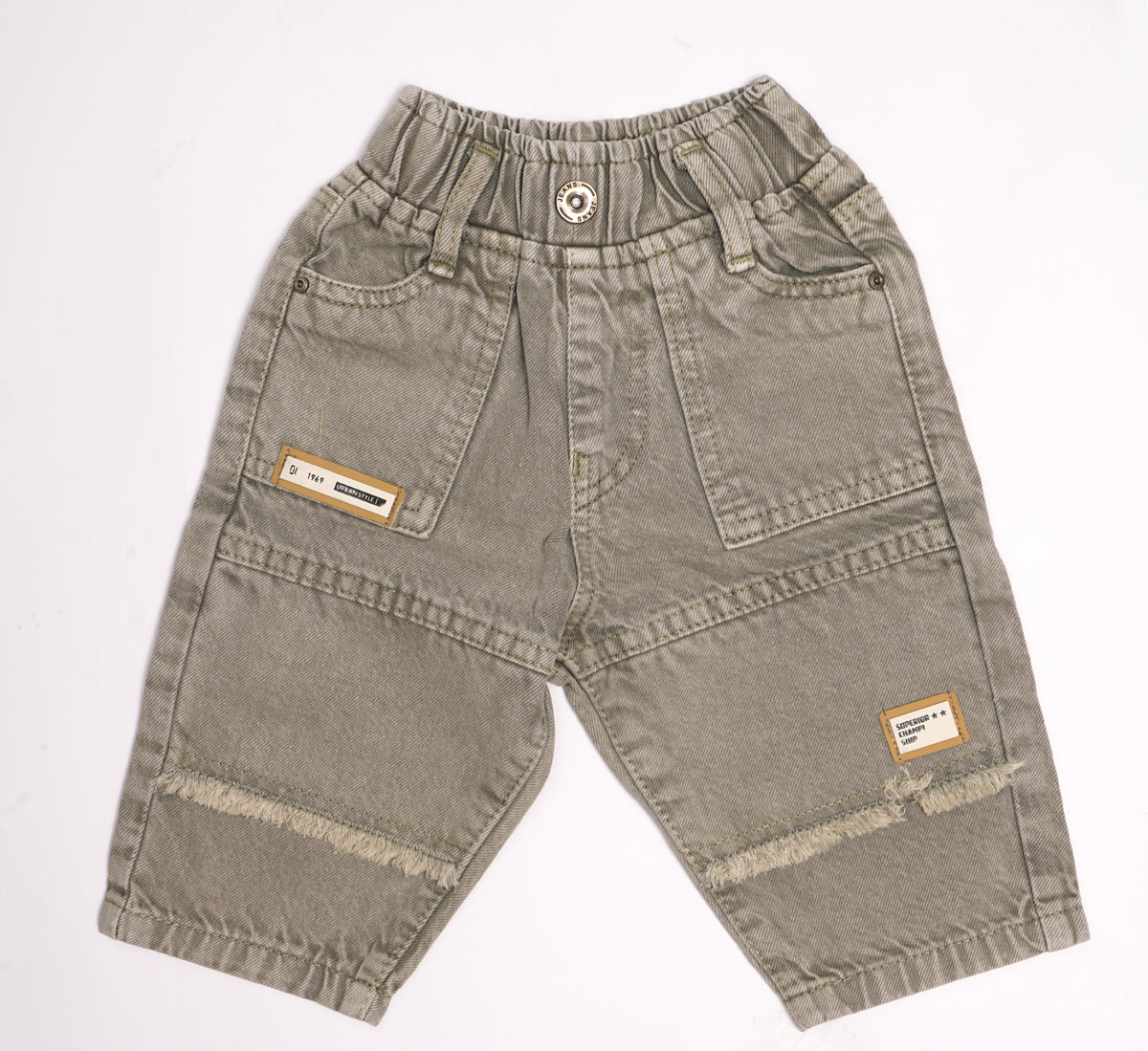 Full Length Jeans with Pockets and Button Closure